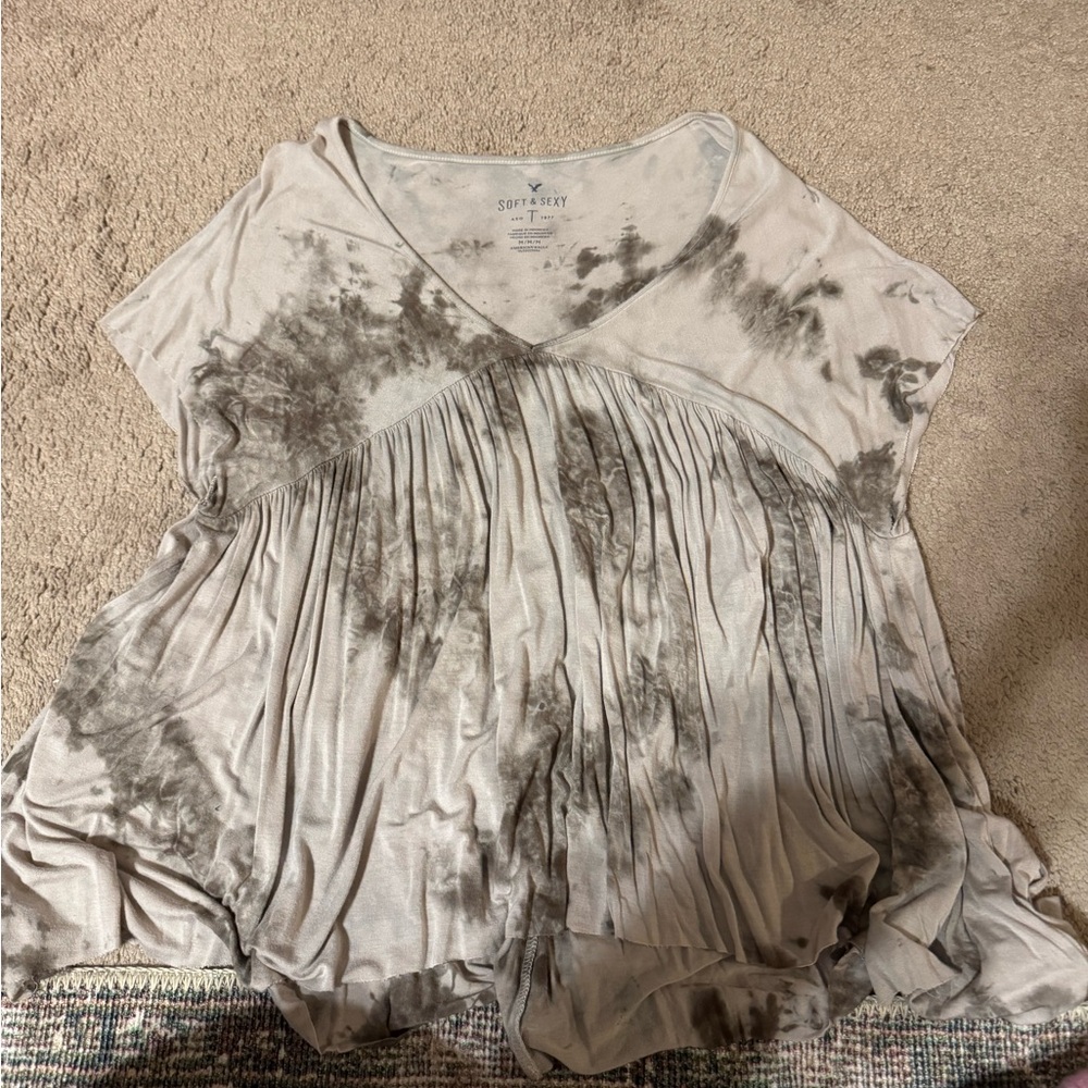 American Eagle top